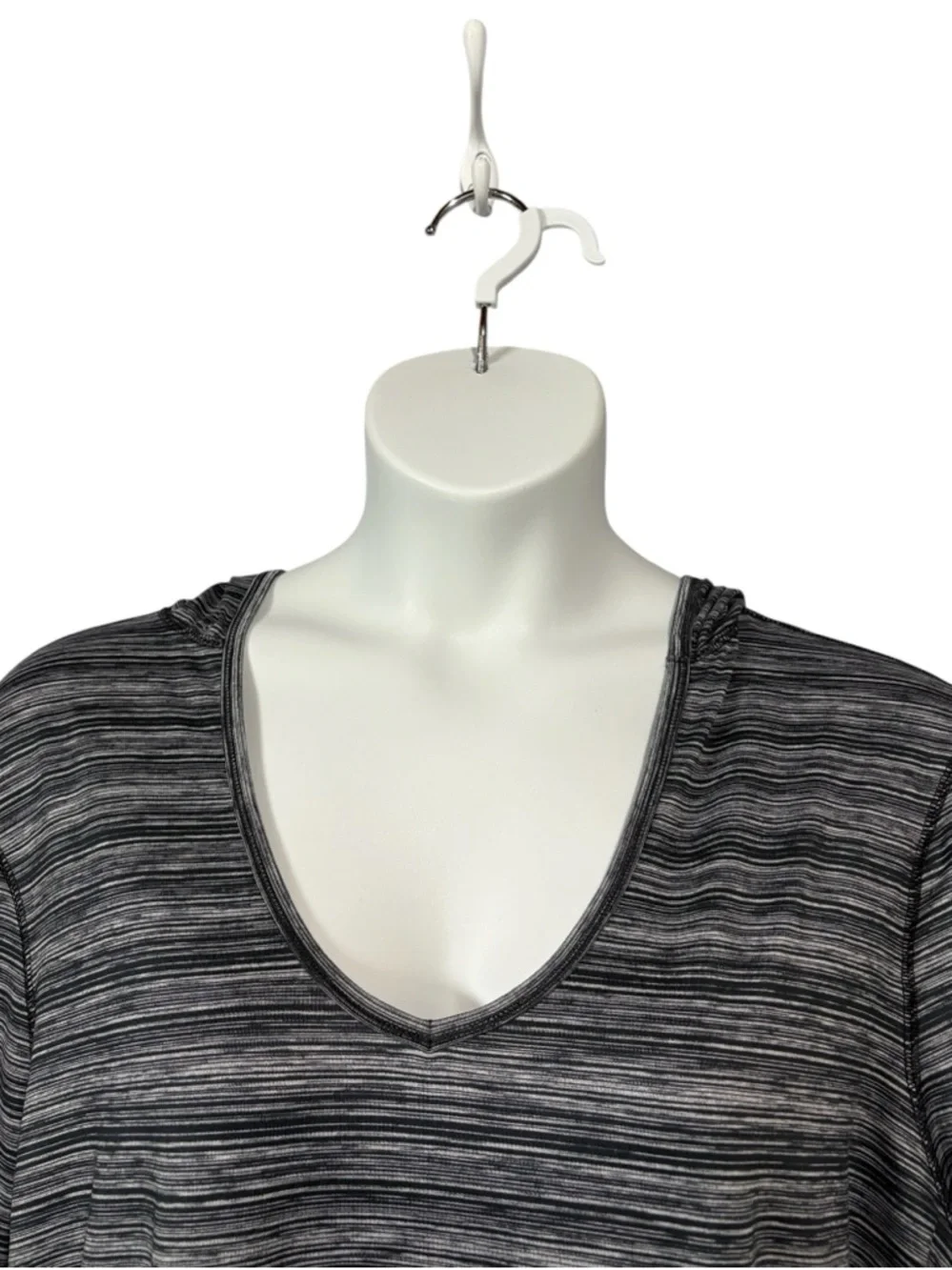 NEW, Champion, Plus Size Hoodie V-Neck, Grey Black, Space Dye Lightweight, XXL - Picture 4 of 8